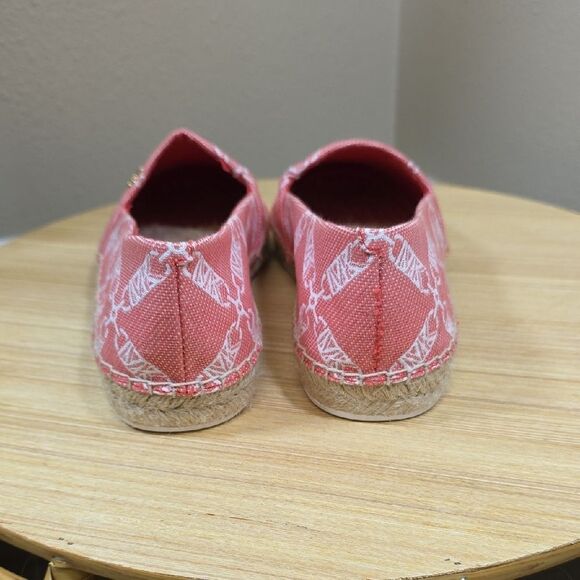 Michael Kors Kendrick Leather Toe-Cap Flats - Picture 9 of 16